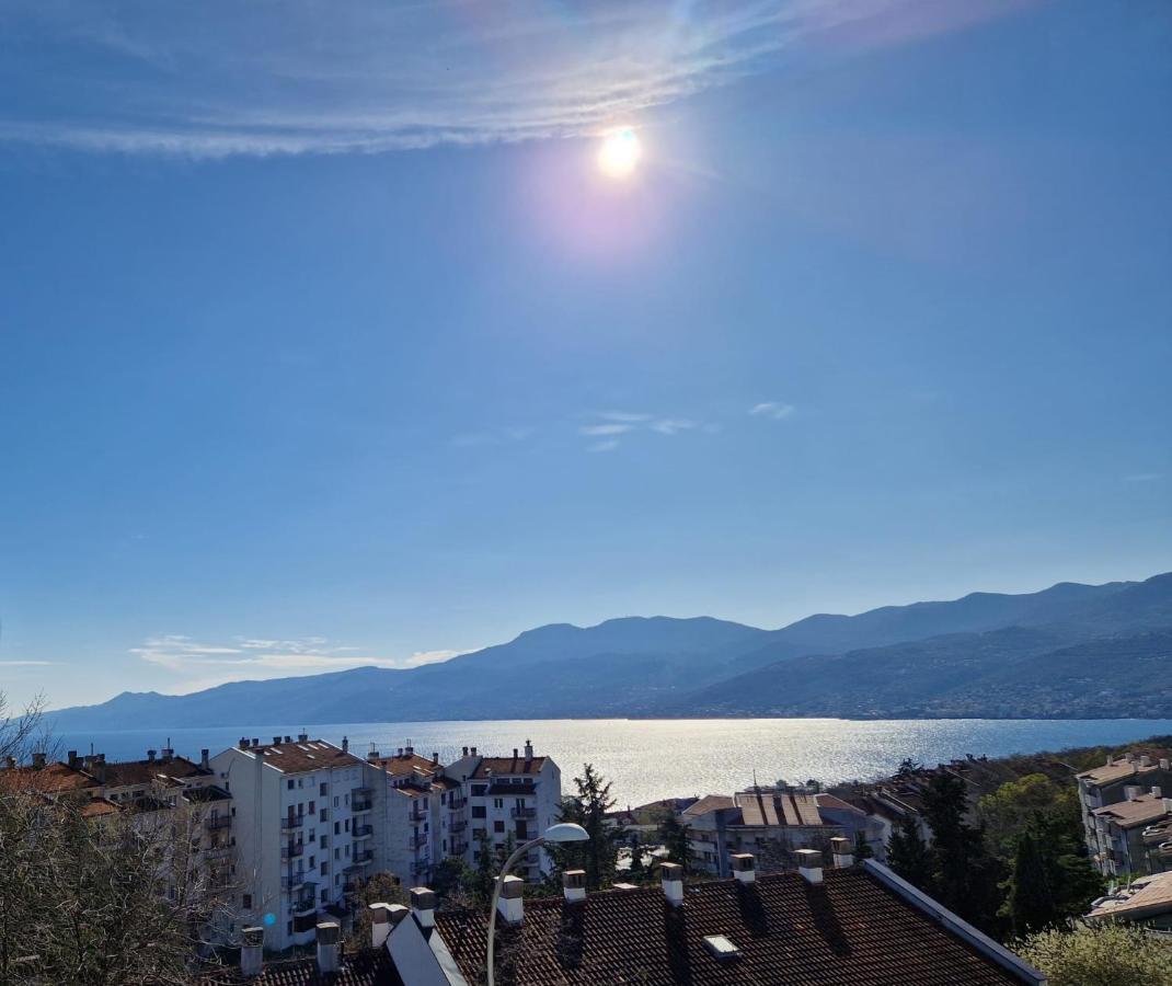 Apartment Illaria Rijeka Exterior photo